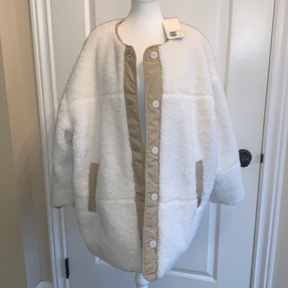 🍁NWT Levi’s MARLOWE oversized reversable Sherpa jacket coat - Picture 6 of 12